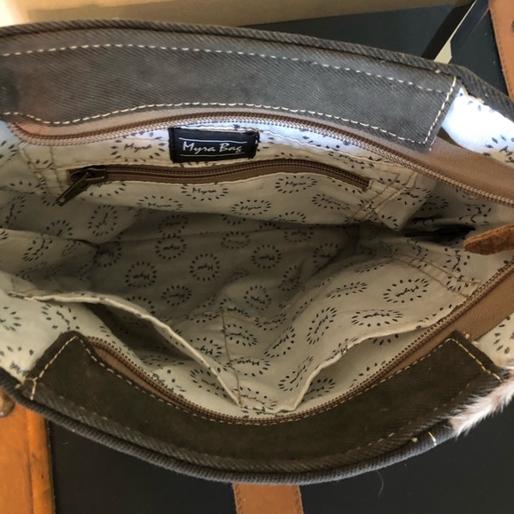 Myra vintage stamp shoulder bag up cycled - Picture 7 of 8